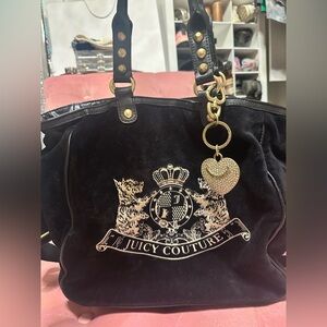 💞Vintage Juicy Couture Black Velour Messenger Purse!!